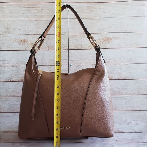 Calvin Klein Pebbled Faux Vegan Leather Ivy Novelty Hobo Satchel Caramel - Picture 11 of 14